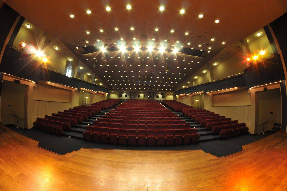 Конкурс на сцені Centrum Kongresowe Uniwersytetu Przyrodniczego