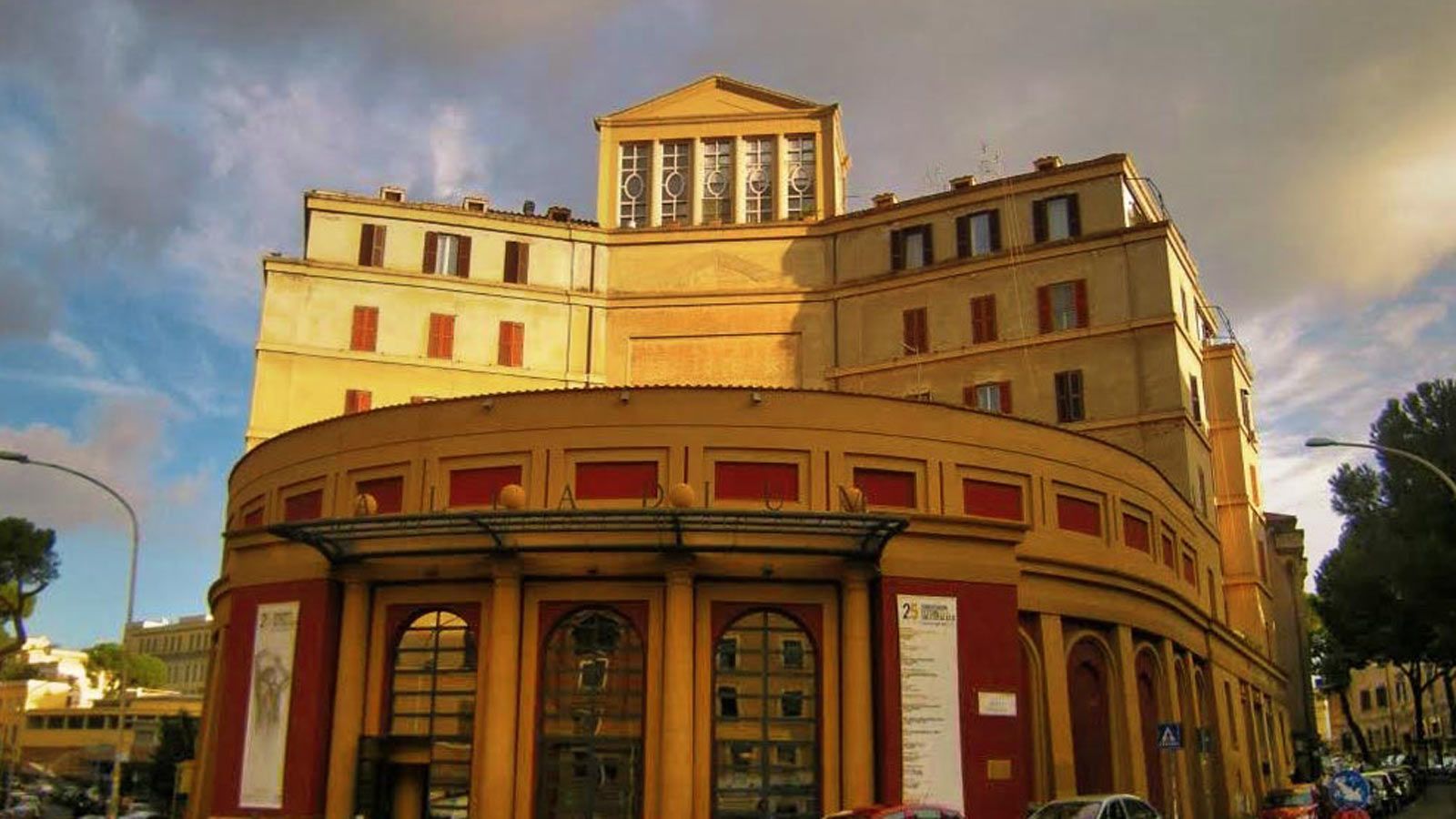 Виступ на сцені театру Fondazione Roma Tre Teatro Palladium