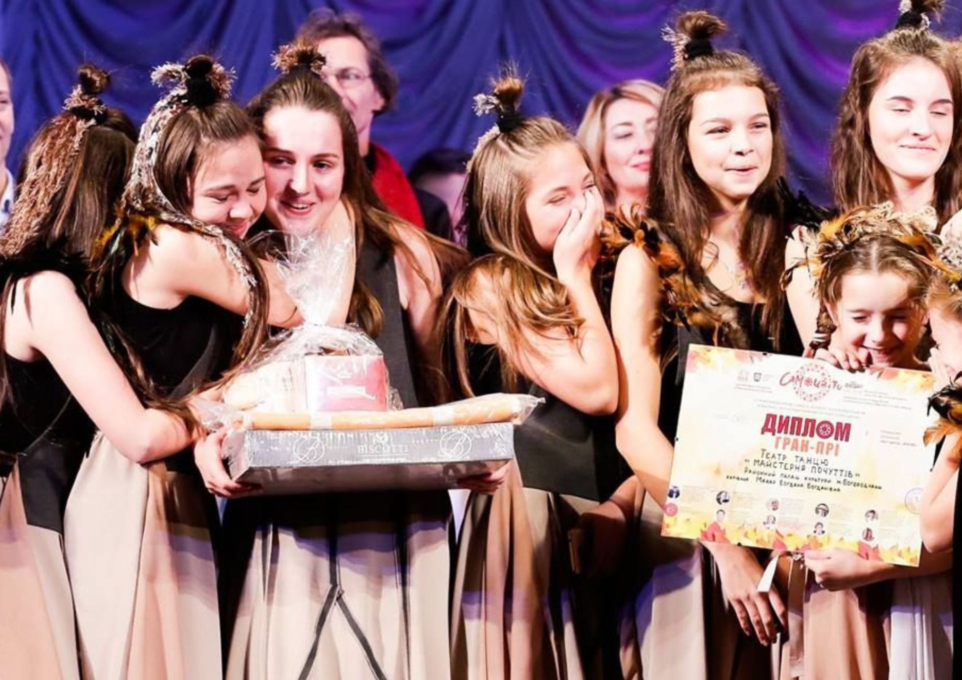 Нагадаємо емоції на конкурсних виступах та почуємо вдячного глядача