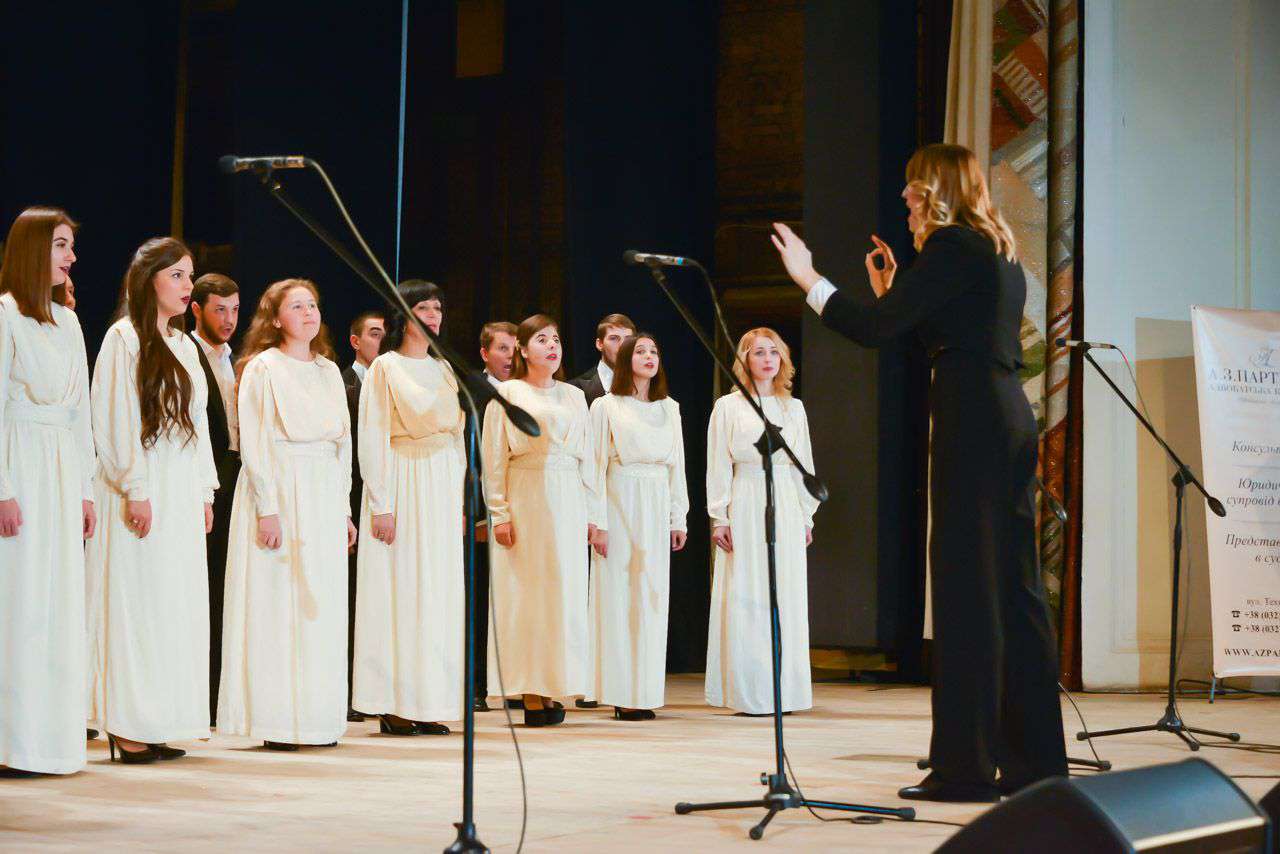All-Ukrainian contest of choral singing  "Rizdvyani Samocvity"